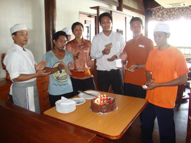 Birth Day Staff, bali indian restaurant, indian food restaurant in bali